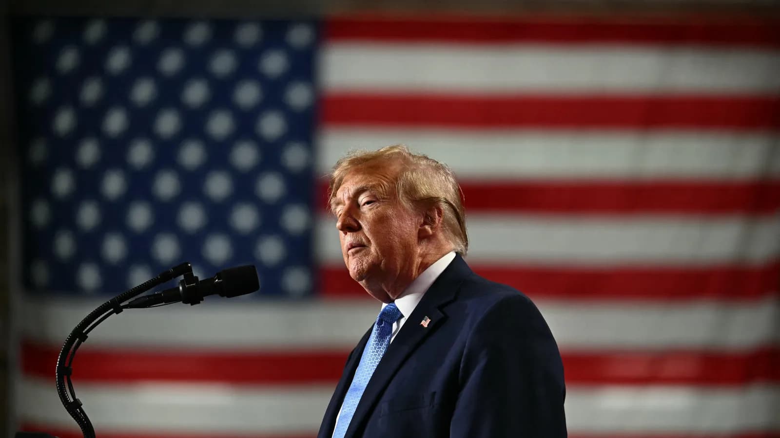 Trump cuestiona legitimidad de elecciones en Brasil tras