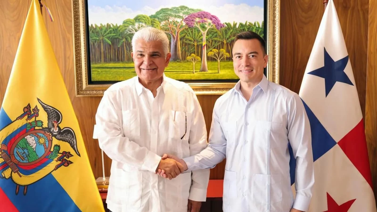 Ecuador y Panamá transforman relación y pactan corredor