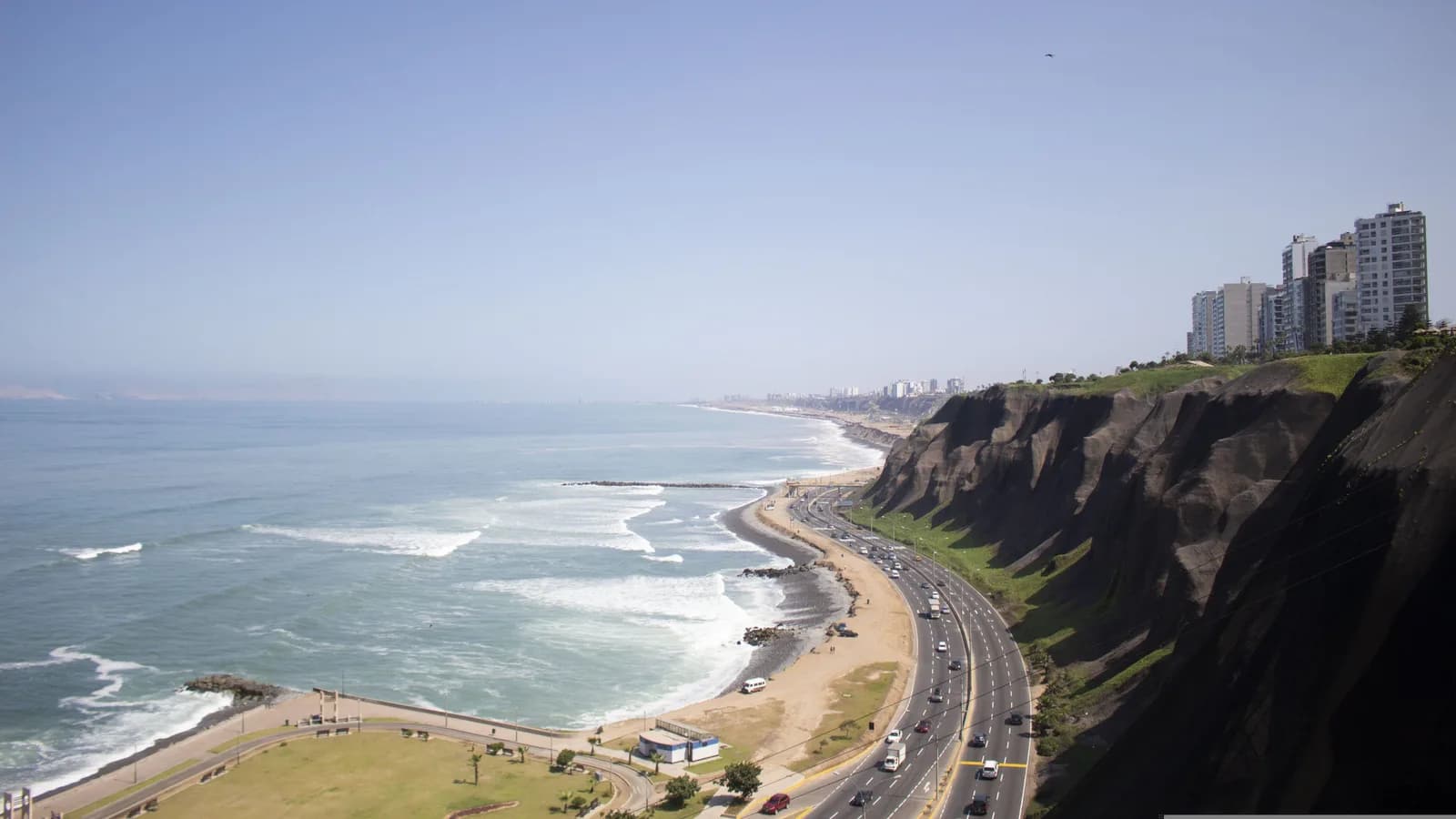 Perú experimenta agosto más caluroso de su historia por