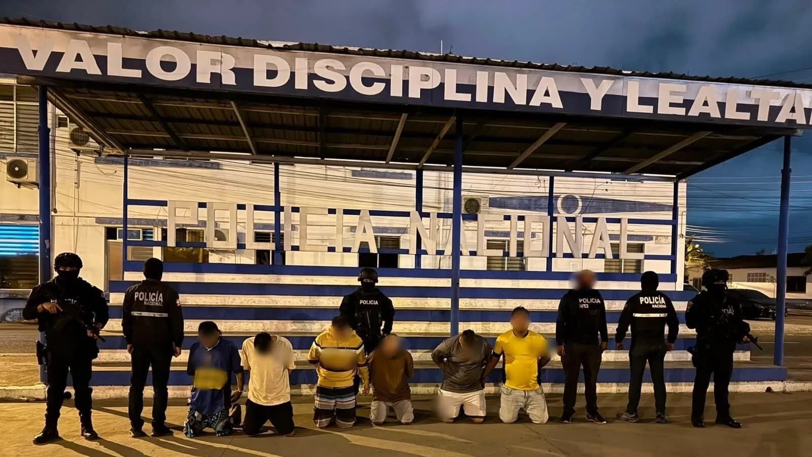 Policía detiene a seis sospechosos de extorsión y robo en